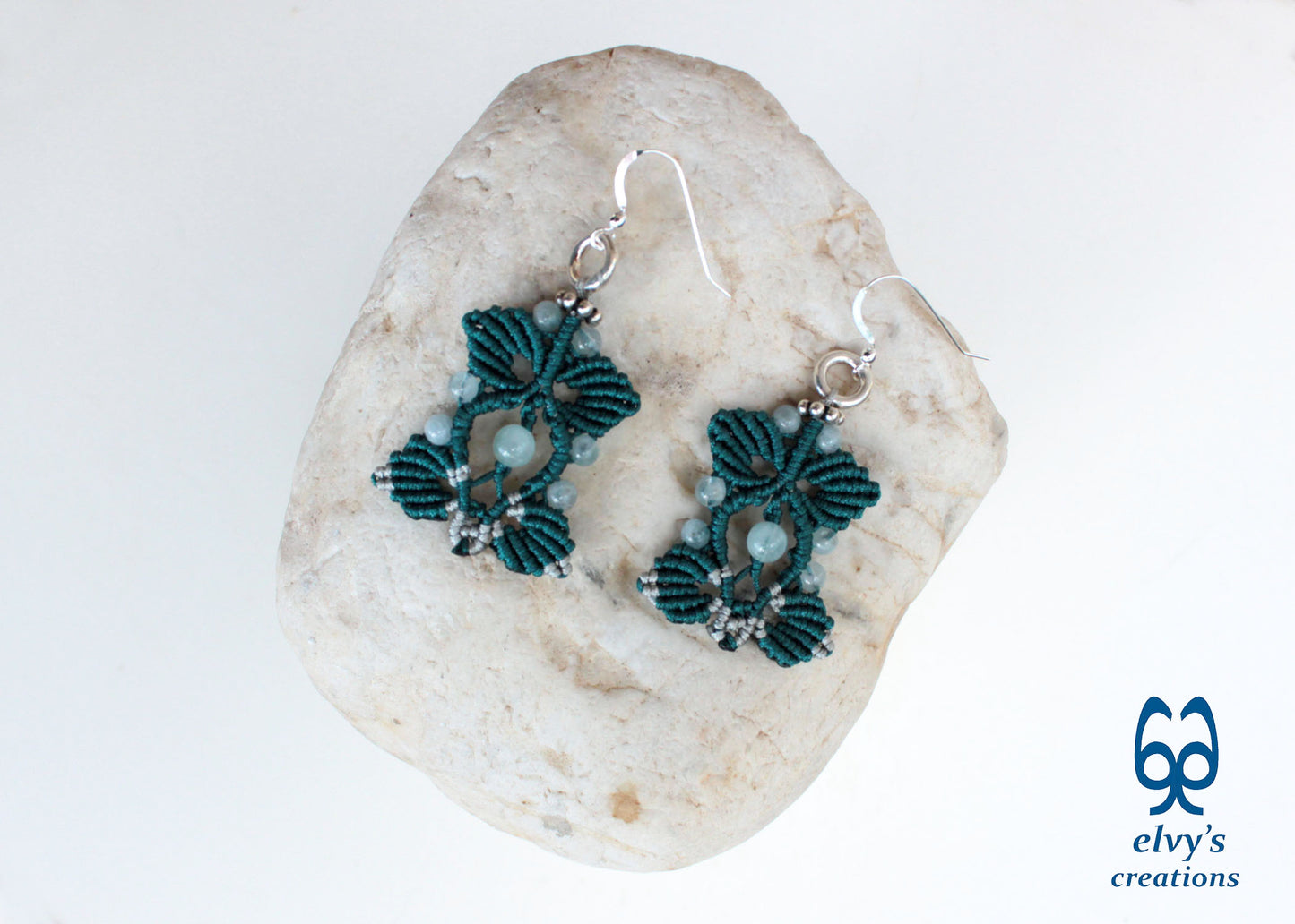 Emerald Green and Silver Macrame Silver Dangle with Aquamarine Healing Gemstones