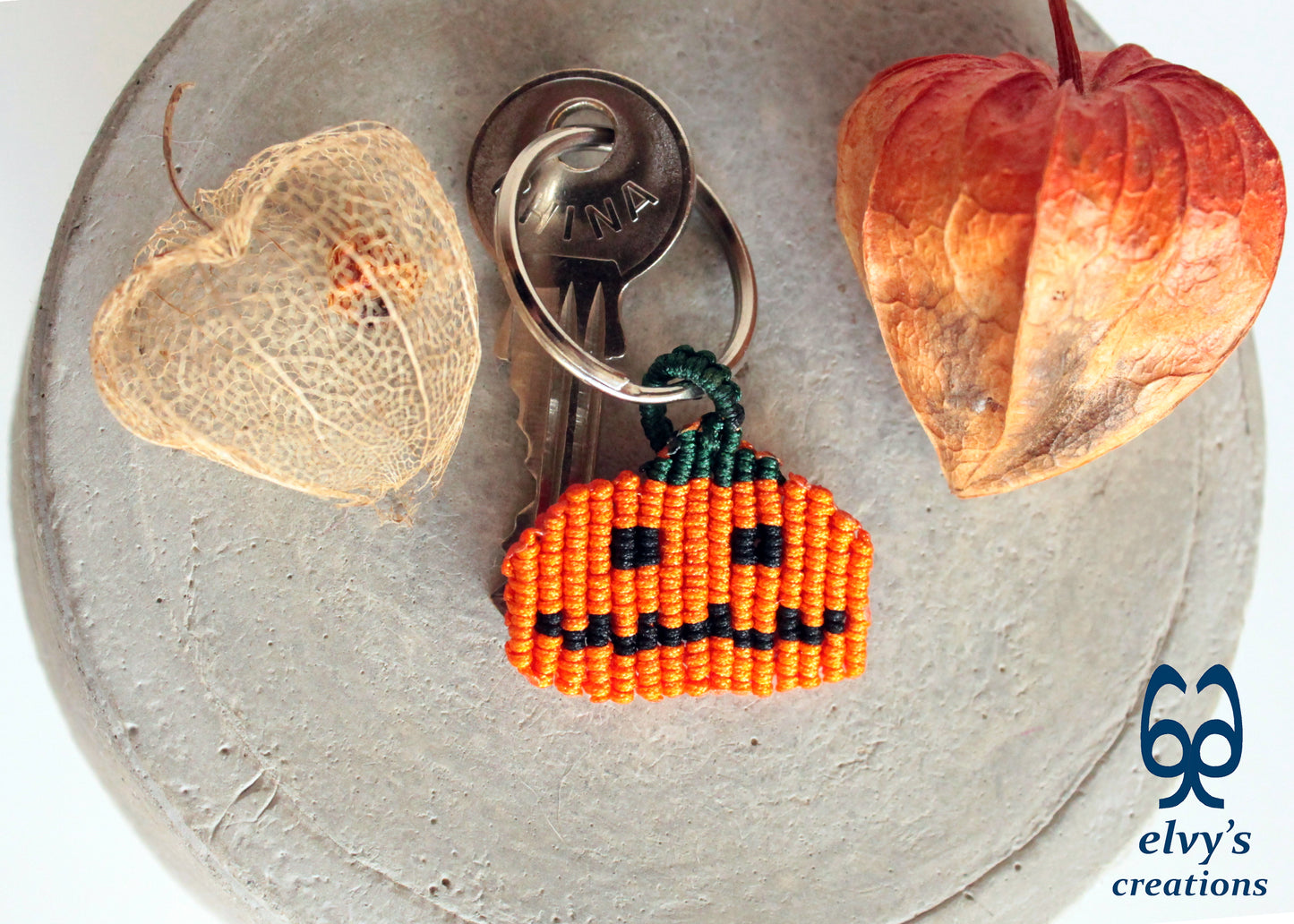 Handmade Macrame Key Chain, Housewarming Gift, Small Unique Gift for Woman and Man