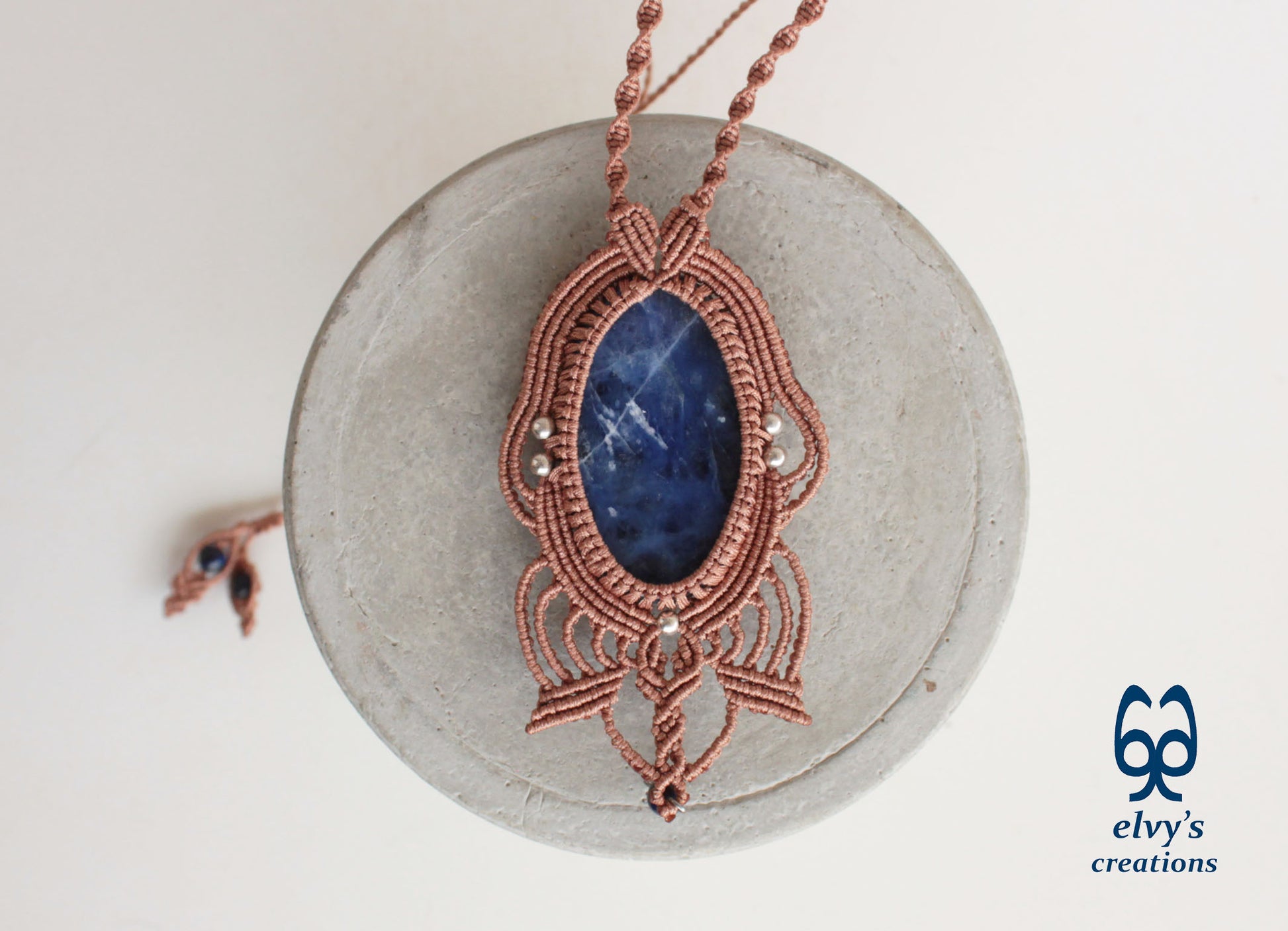 Handmade Blue Macrame Necklace with Crystal Lapis Lazuli Gemstones Sodalite Necklace Pendant