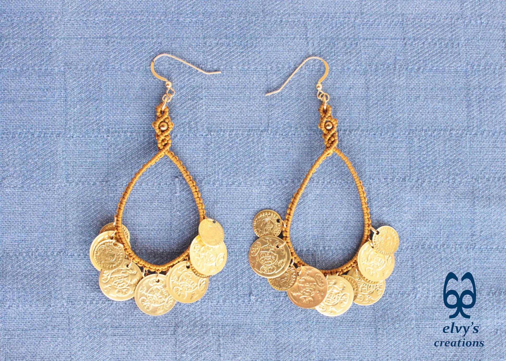 Gold Handmade Macrame Earrings Long Dangle with Amethyst Gemstones, Χρυσά Μακραμέ Σκουλαρίκια με Φλουριά