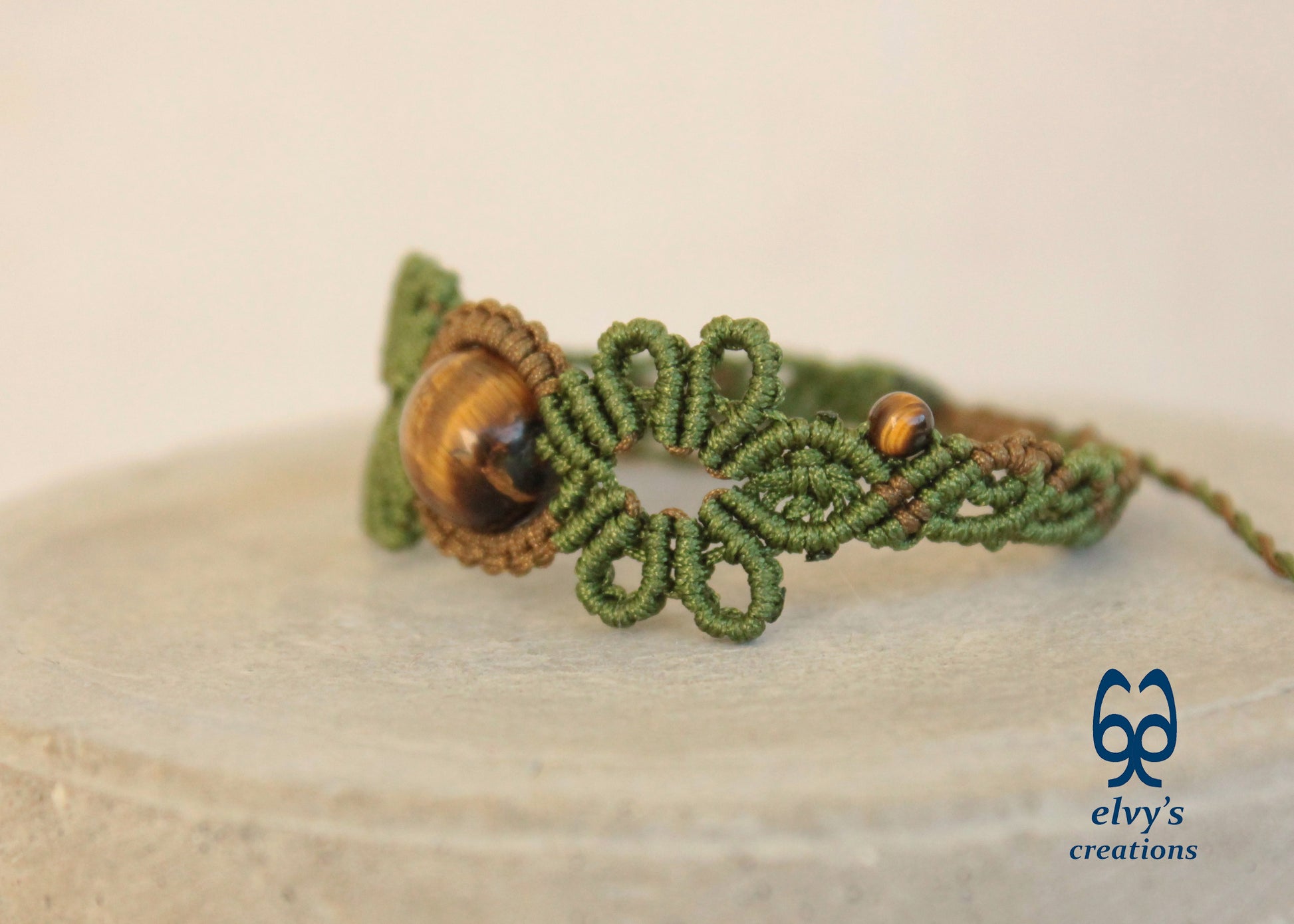 Green Macrame Bracelet Tiger Eye Gemstones Adjustable Lace Bracelet Birthday Gift for Women