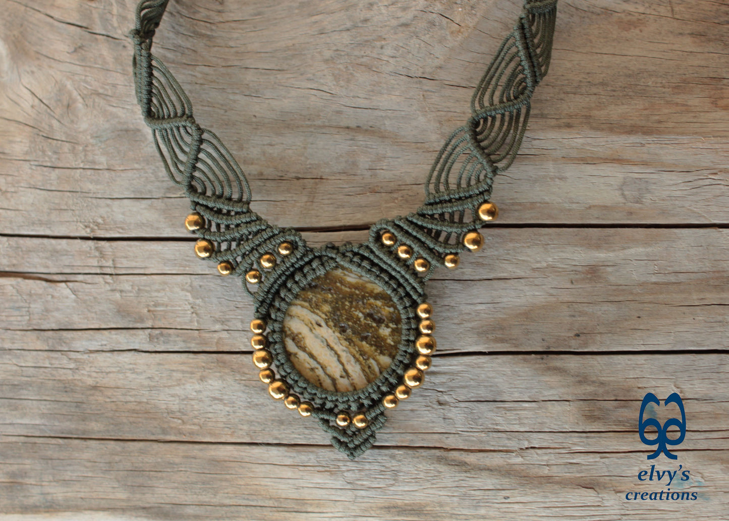 Green Macramé Necklace with Jasper and Hematite Gemstones