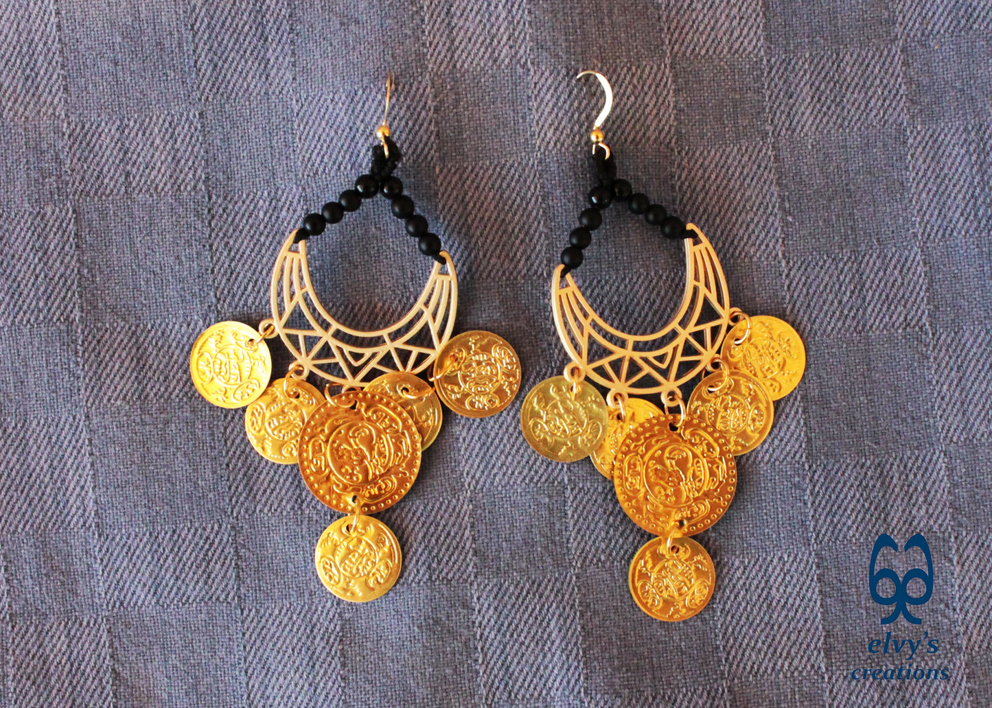 Gold Macrame Earrings with Onyx Gemstones Gypsy Earrings with Coins Boho Dangle with Coins, Μακραμέ Σκουλαρίκια με Χρυσά Φλουριά και Κρυστάλλους Όνυχα