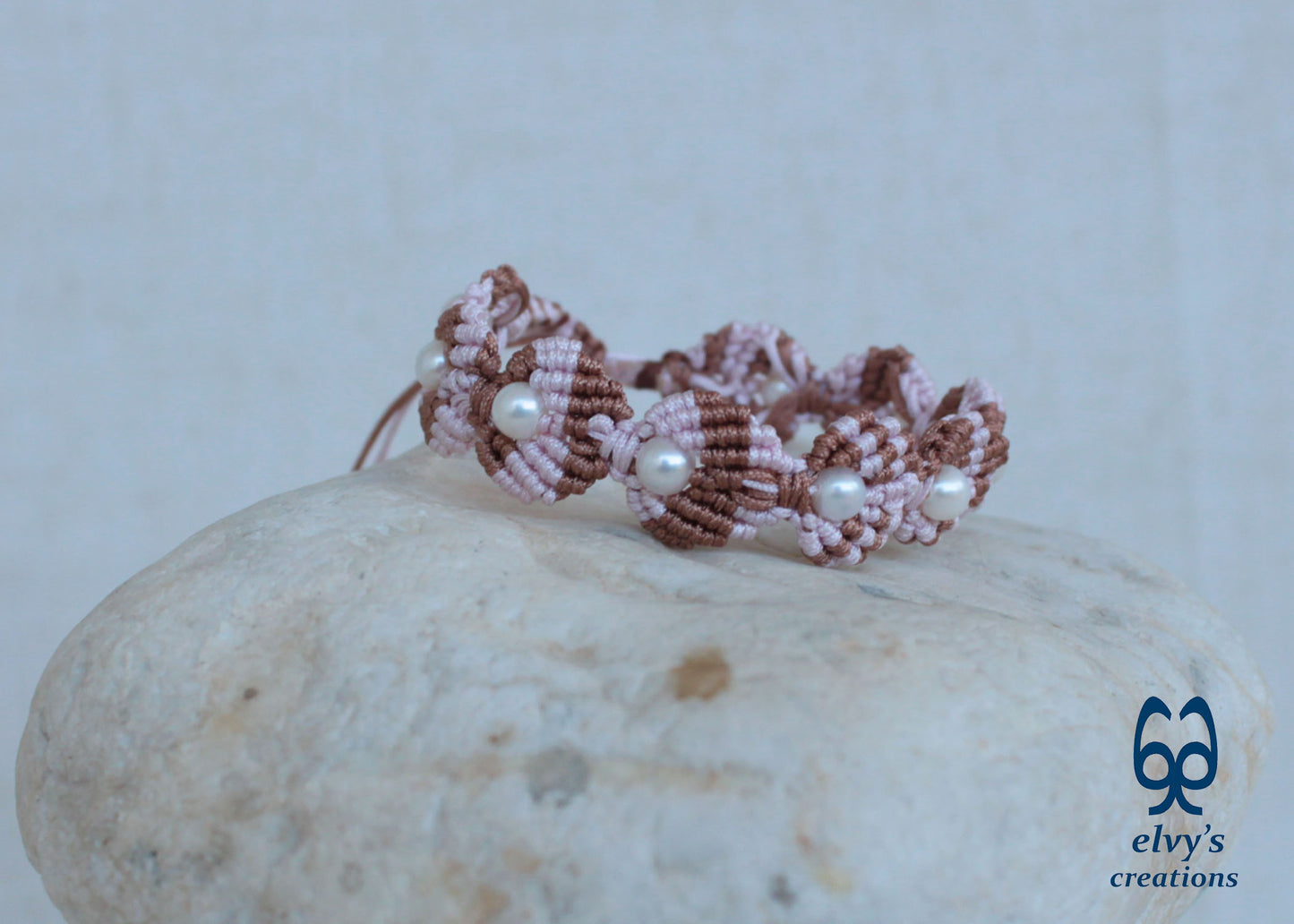 Handmade Pink Macramé Adjustable Bracelet Flower Bracelet with Pearls